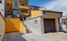 Apartman Ema
